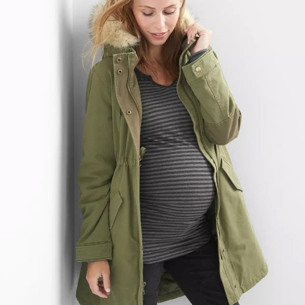 GAP MATERNITY PRIMALOFT HOODED PARKA